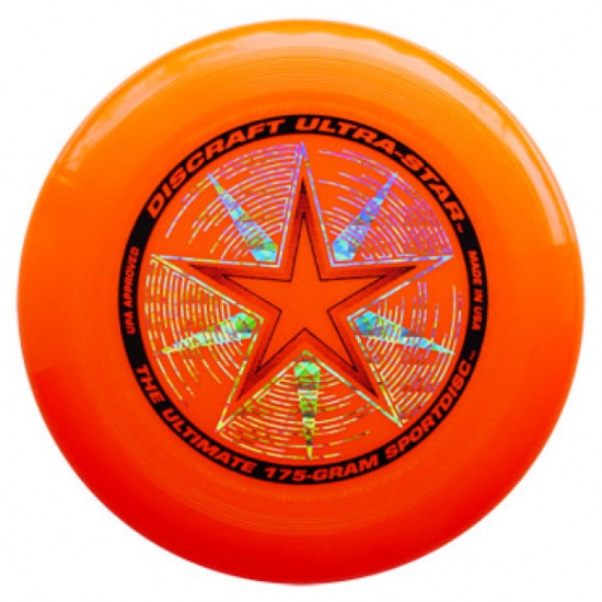 Gramy we frisbee