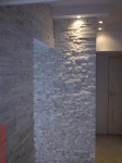 korytarz kamień dekoracyjny