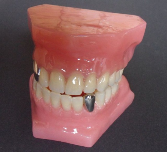szkoła policealna technik dentystyczny Zgierz